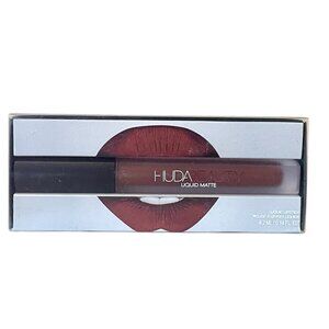 HUDA BEAUTY Liquid Matte Ultra-Comfort Transfer-proof Lipstick - Drama Mama